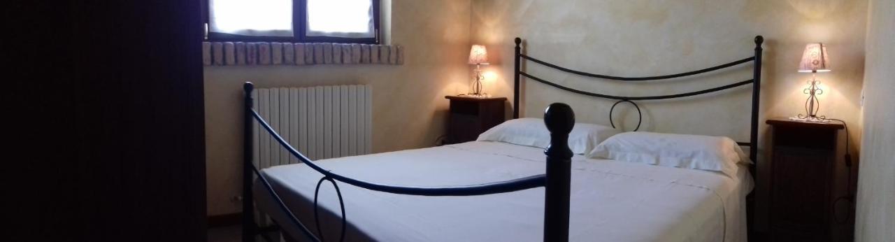 Agriturismo Tenuta Santa Maria Notaresco Buitenkant foto